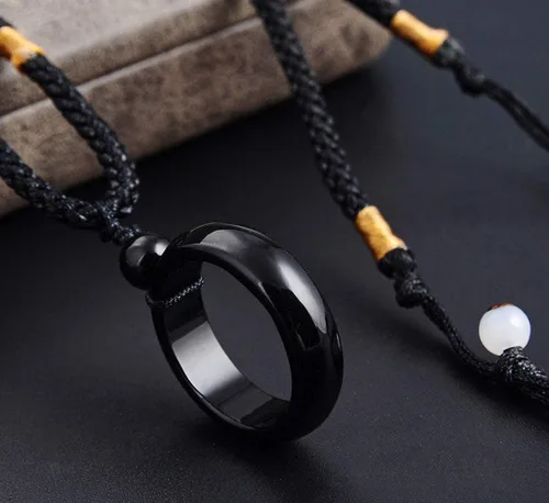 Vista 4 de Hombres Mujeres Negro Ágata Natural Piedra Cristal Anillo Forma Colgante Collar Protección Potente Joyería Accesorios Ajustable, Piedra de ágata