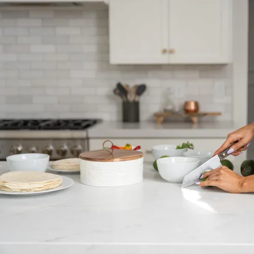 Vista 7 de Auténtico calentador de tortillas de madera y cerámica, soporte para tortillas con tapa, calentador de pan, soporte para panqueques, caja Roti, 8.5
