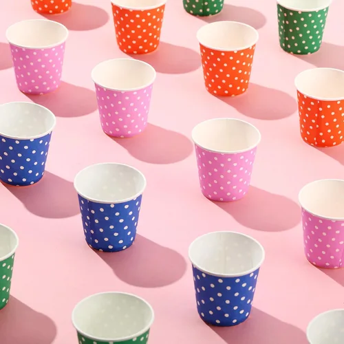 Vista 5 de Paquete de 1000 vasos de papel de 5 onzas, vasos desechables de papel multicolor, vasos pequeños para enjuague bucal, vasos para bebidas frías
