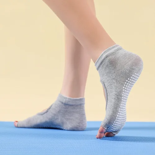 Vista 6 de ZAKASA Calcetines de yoga para mujer con empuñaduras, 4 pares de calcetines antideslizantes antideslizantes para pilates, barre, ballet, calcetines