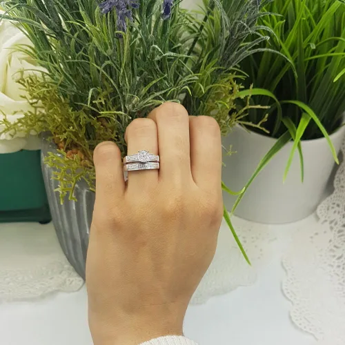 Vista 7 de Dazzlingrock Collection Anillo de compromiso de 0,25 quilates (quilates) con diamantes de corte redondo para mujer, plata de ley de 14 quilates