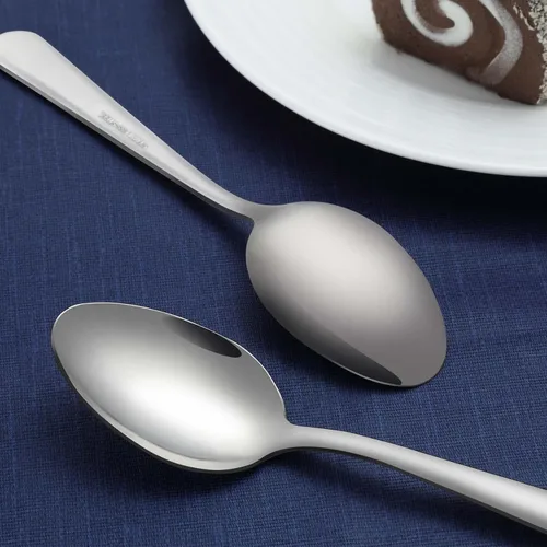 Vista 3 de Juego de 24 cucharas de cena – Cucharas de acero inoxidable de 6.7 pulgadas, cucharas de postre duraderas, cuchara de mesa para el hogar, cocina