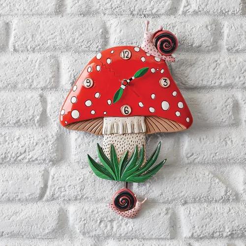 Vista 2 de Enesco Allen Designs Fun-Guy - Reloj de pared con péndulo esculpido de hongos y caracoles del bosque, 11.61 pulgadas, multicolor