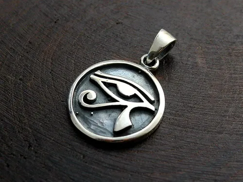 Vista 4 de COSUMOSU 925 Sterling Silver Eye of Horus Egypt Protection Pendant