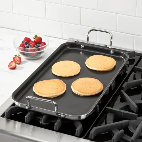 Vista 2 de Cuisinart MultiClad Pro - Plancha antiadherente de doble quemador inoxidable de triple capa de 10 x 18 pulgadas