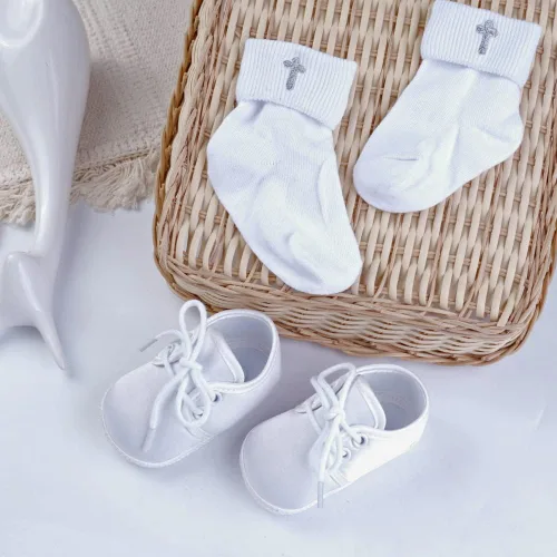 Vista 4 de Booulfi Conjunto de botines y calcetines para bebés recién nacidos para bautizo