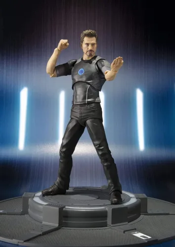 Vista 6 de Bandai S. H. Figuarts Tony Stark Iron Man 3