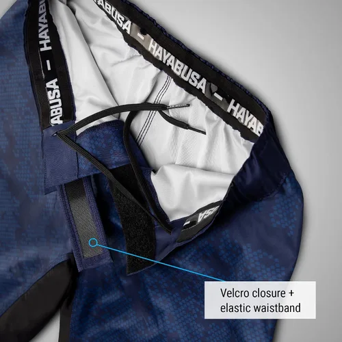 Vista 3 de Hayabusa Pantalones cortos Hexagonales para ejercitarse y practicar MMA.