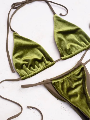 Vista 3 de YAUASOPA Traje de baño retro de pana de terciopelo para mujer con tanga halter y micro triángulo