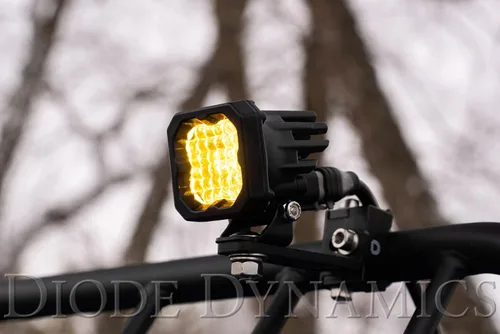 Vista 3 de Diode Dynamics SSC1 Luz LED deportiva estándar amarilla (par), inundación con retroiluminación ámbar