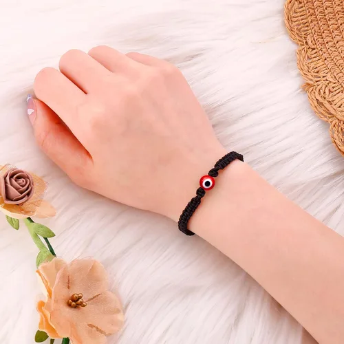 Vista 9 de SUMMER LOVE Handmade Jewelry Evil Eye Bracelets with Card,Black Red String Bracelets Kabbalah Protection Luck Amulet for Women Men Friends Pulseras