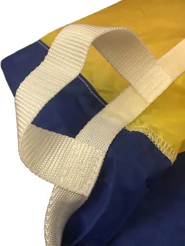 Vista 2 de KinderMat, Paracaídas de juego para niños, 6 o 12 pies, multicolor, con bolsa de almacenamiento