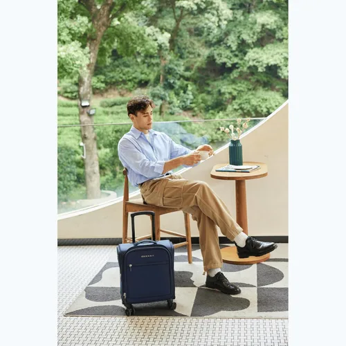 Vista 2 de Verage Equipaje de mano debajo del asiento de 14 pulgadas con ruedas giratorias y puerto de carga USB, maleta con ruedas para aerolíneas, bolsa Negro