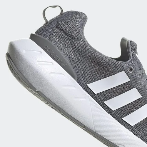 Vista 9 de adidas Tenis Swift Run 22 para hombre