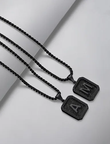 Vista 6 de Airrty Collar con colgante de letra A-Z con inicial para hombres y mujeres, chapado en plata de ley, collares de letras para hombres, caja cuadrada