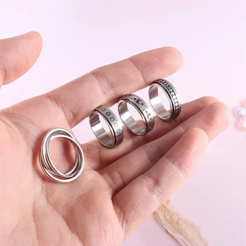 Vista 6 de FUNRUN JEWELRY Anillo de acero inoxidable para la ansiedad para mujeres y hombres, anillos giratorios de luna y estrella celta para aliviar