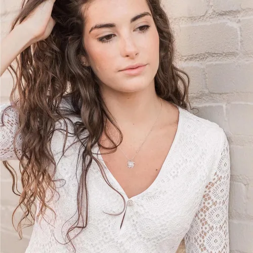 Vista 4 de Collar de regalo para mujeres y niñas, collar de plata de ley 925, joyería para mamá, hija, tía, abuela, esposa, hermana, novia, día de la madre