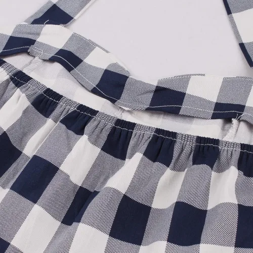Vista 6 de IDOPIP Vestido de fiesta de Navidad para mujeres y niñas, vestido de tutú a cuadros rojos con capa con capucha, disfraz familiar a juego