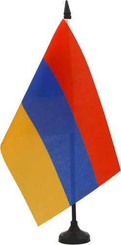 Vista 121 de AZ FLAG Aland Table Flag 4x6 in 100D Polyester Plastic Base Indoor use Finnish 15x10 cm desk flag stitched finish with reinforced edges with