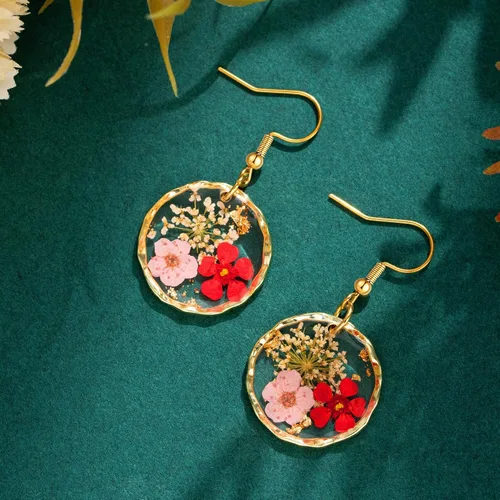 Vista 2 de Aretes de flores prensadas reales para mujer, hechos a mano, diseño bohemio, elegante, joyería floral única, regalo lindo y pensado para Navidad