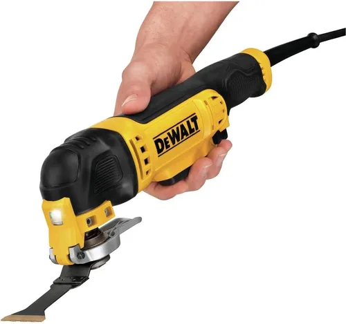 Vista 6 de DEWALT Herramienta Oscilante, 3 Amperios, con Cable, Incluye Hojas para Madera, Papel de Lija y Bolsa de Herramientas (DWE315K)