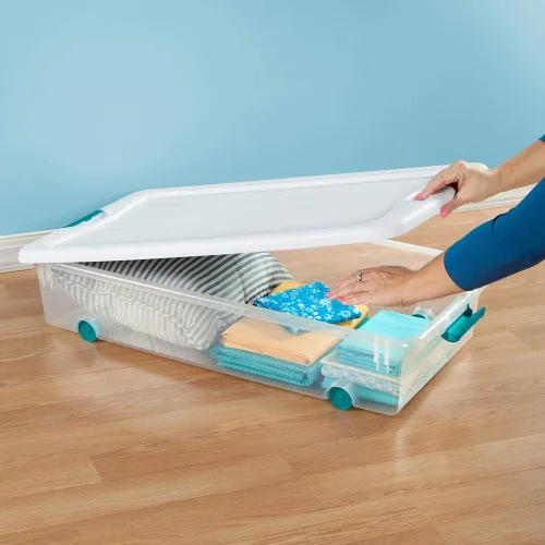 Vista 3 de Sterilite Caja de almacenamiento con pestillo con ruedas, contenedor apilable con tapa de pestillo, contenedor de plástico para organizar zapatos