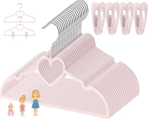 Vista 12 de Perchas de terciopelo beige con forma de corazón, paquete de 50 perchas para niños pequeños de 13 pulgadas con 20 clips, ultra delgadas y apilables