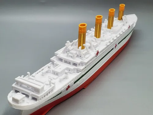 Vista 7 de THEROLLER3D HMHS BRITANNIC - Modelo de barco con 3 minas marinas, juguetes de Titanic ensamblados de 1 pie de largo para niños, barco históricamente
