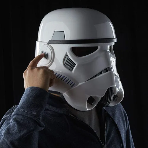 Vista 3 de Star Wars The Black Series, Casco cambiador de voz electrónico Imperial Stormtrooper