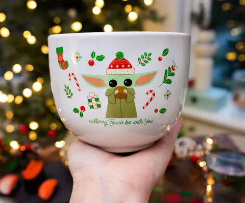 Vista 6 de Star Wars: The Mandalorian Grogu The Child "Merry Force Be With You" - Juego de vajilla de cerámica Incluye cuenco de fideos ramen de 20 onzas