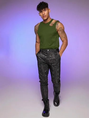 Vista 5 de WDIRARA Camiseta sin mangas transparente de malla para hombre con cuello redondo transparente