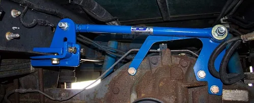 Vista 2 de SuperSteer® Barra de tracción trasera SS401 para Ford F53 V10 20-22K GVWR hasta 2020, Ford F53 V8 16-22K GVWR 2021+ y Kodiak C4500/5500 18-22K GVWR