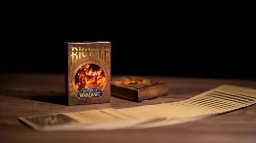 Vista 4 de Bicycle World of Warcraft - Juego de cartas prémium de edición especial