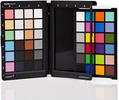 Vista 6 de Datacolor Spyder Checkr: herramienta de calibración de color para cámaras. Garantiza un color preciso y consistente con cámaras y luz variadas.