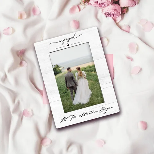 Vista 2 de Marco de fotos de compromiso para parejas recién casadas de 4 x 6, regalos de compromiso para parejas, regalo de recién casados, regalos de boda