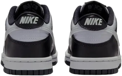 Vista 94 de Nike Kid's Dunk Low Sneaker