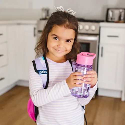 Vista 2 de Wildkin Botella de agua Tritan para niños de 16 onzas con tapa de popote a Unicornio