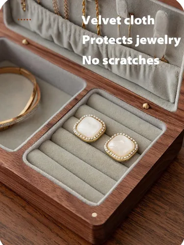Vista 4 de Joyero de madera pequeño, joyero de madera de nogal delicado, regalo ideal para hombres y mujeres, organizador de joyas de viaje portátil