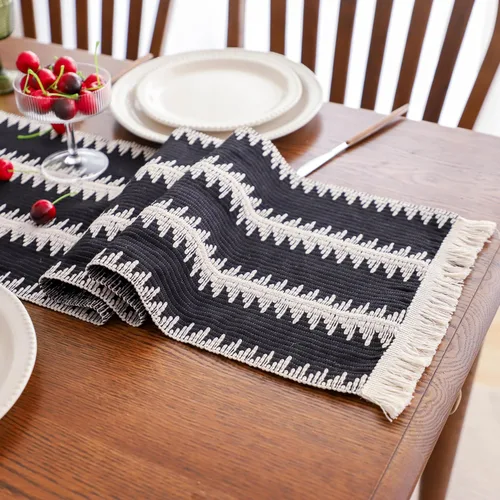 Vista 21 de Simple&Opulence - Camino de mesa de macramé estilo bohemio - 12 x 60 pulgadas, camino de mesa de algodón estilo granja con bordes trenzados