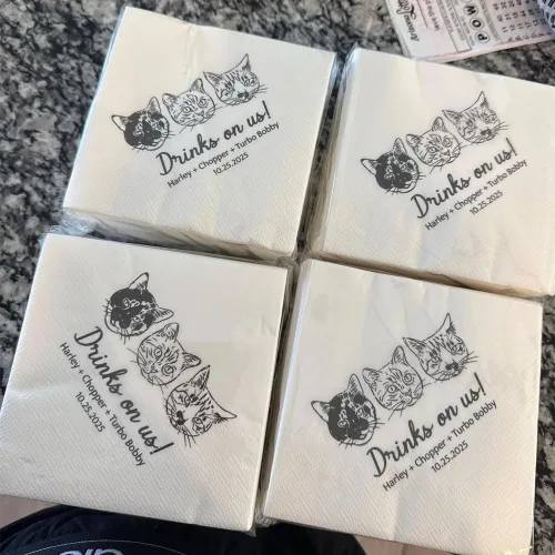Vista 5 de Servilletas de boda con ilustraciones de perros de lujo, servilletas de boda personalizadas, servilleta de bar de cóctel para recepción, despedida