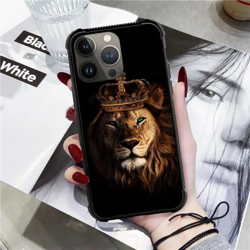 Vista 4 de DAIZAG Funda compatible con iPhone 15 Pro Max, corona con león con protección contra golpes y arañazos para iPhone 15 Pro Max (6.7 pulgadas)