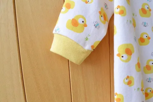 Vista 4 de Mameluco de una pieza para bebé de algodón suave con pies para bebés de 0 a 12 meses