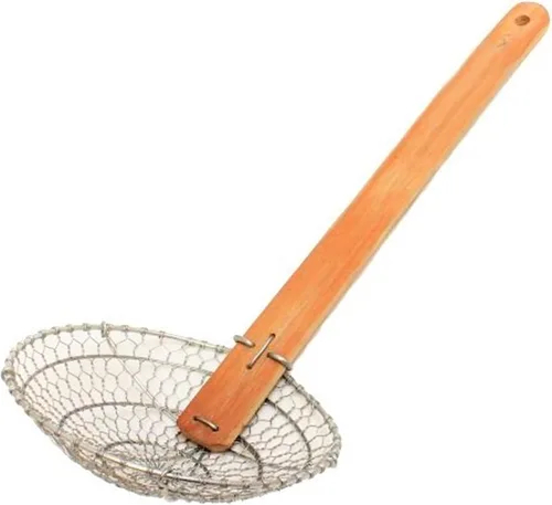 Vista 13 de TrueCraftware - Espumador de malla gruesa de 4 pulgadas de acero galvanizado con mango de bambú natural- Cucharón de araña para freír alimentos