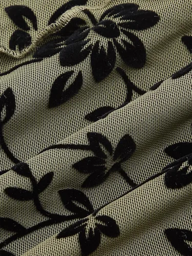 Vista 4 de Verdusa Vestido corto sin mangas con estampado floral de lechuga para mujer