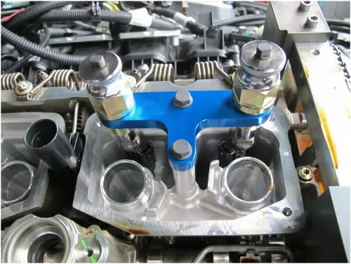 Vista 2 de Herramienta de extracción/instalación del inyector de combustible del motor /A2716 compatible con BMW