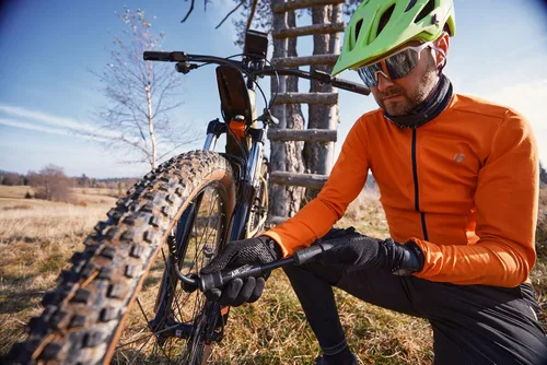 Vista 4 de SKS Airflex Racer - Mini bomba para bicicleta, alta presión, manguera flexible
