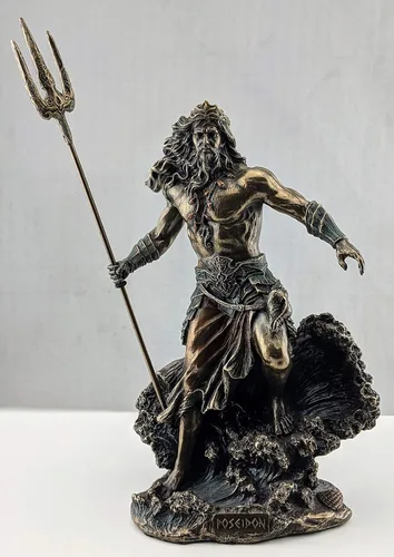 Vista 3 de Veronese Design 7 7/8 pulgadas dios griego Poseidon de pie sobre olas que se estrellan en frío estatua de resina fundida en bronce