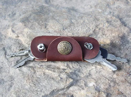 Vista 2 de Upgraded Minimalist Leather Key Case Securely Prevents Falling Off Key Holder Key Organizer