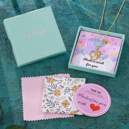 Vista 7 de IEFRICH Regalos de unicornios para niñas y niños, collar de corazón, collares de unicornio para niñas, collares con iniciales, joyería de unicornio