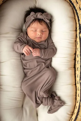 Vista 231 de Three Little Tots Vestido de corbata anudada para bebé recién nacido - Bebé